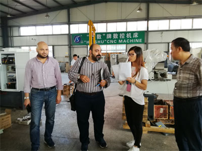 海數(shù)成為埃及客戶主要的數(shù)控車床廠家