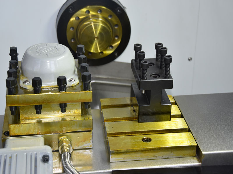 淺談?shì)嗇灷z機(jī)精密操作流程